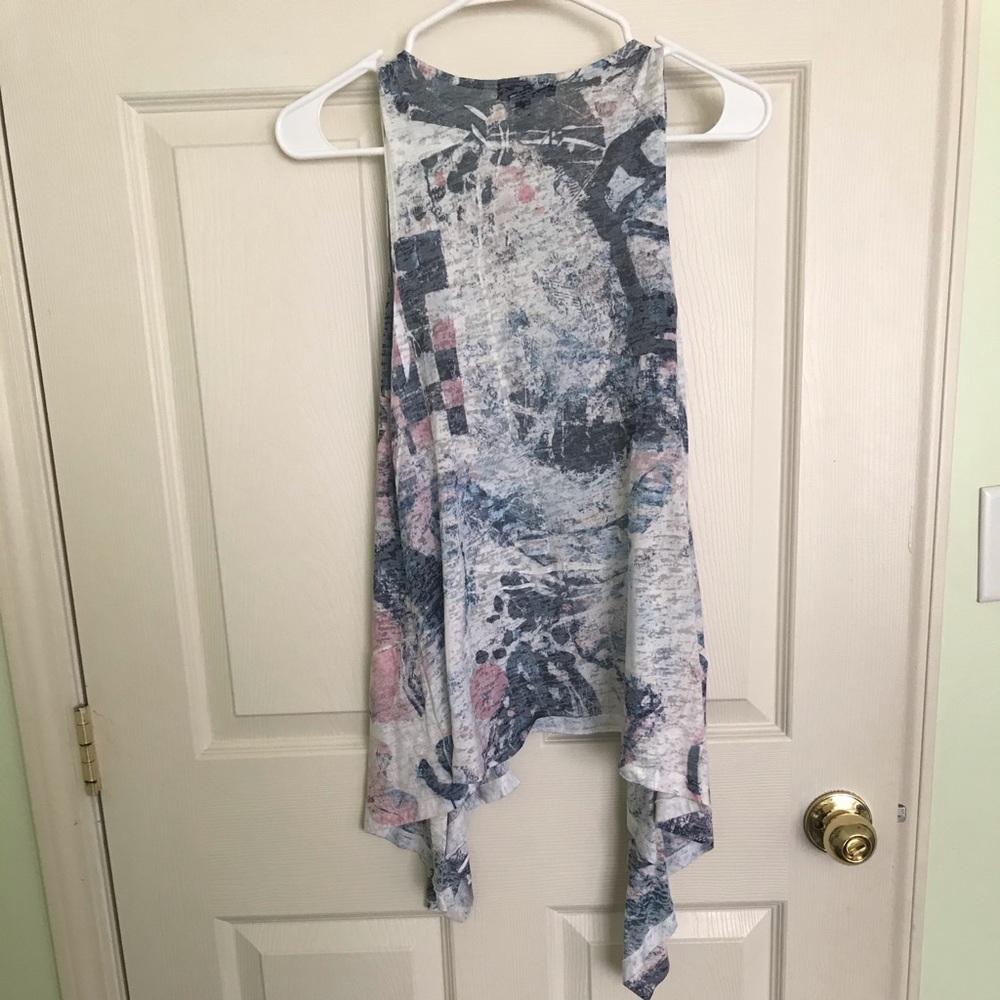 Beautiful vest - Picture 7 of 7